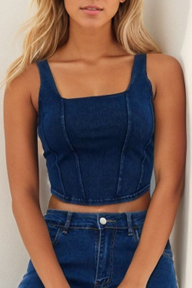 Classic Vintage Top with a Flattering Fit