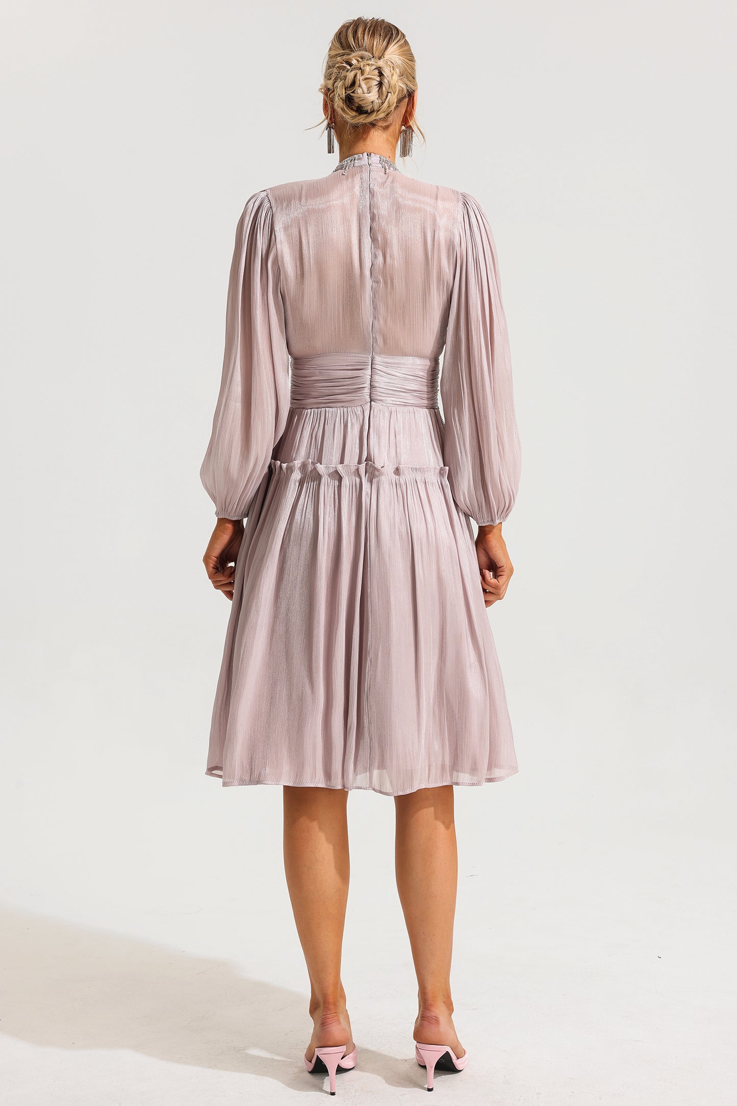 Classic Vintage & Enduringly Stylish Dress