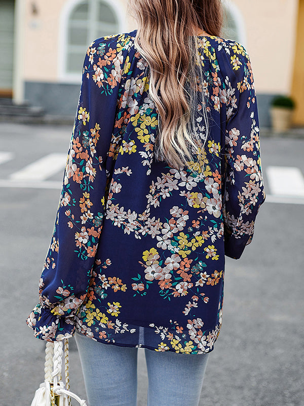 Classic Vintage & Enduringly Stylish Blouse