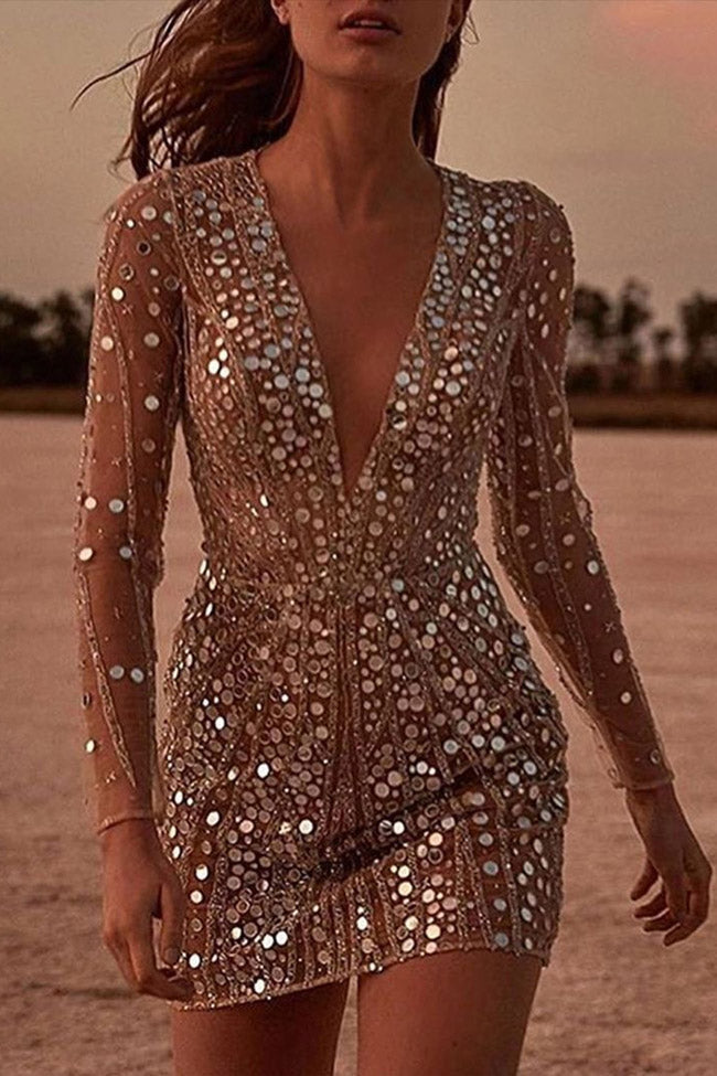 Well Tailored Dress with a Graceful Silhouette