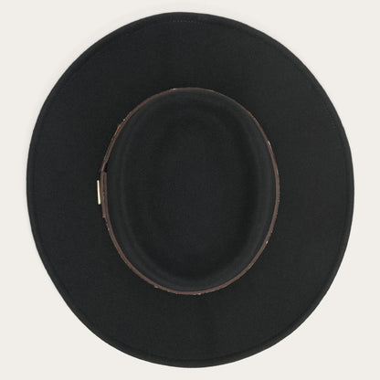 Polished Garment with an Effortless Classic Look