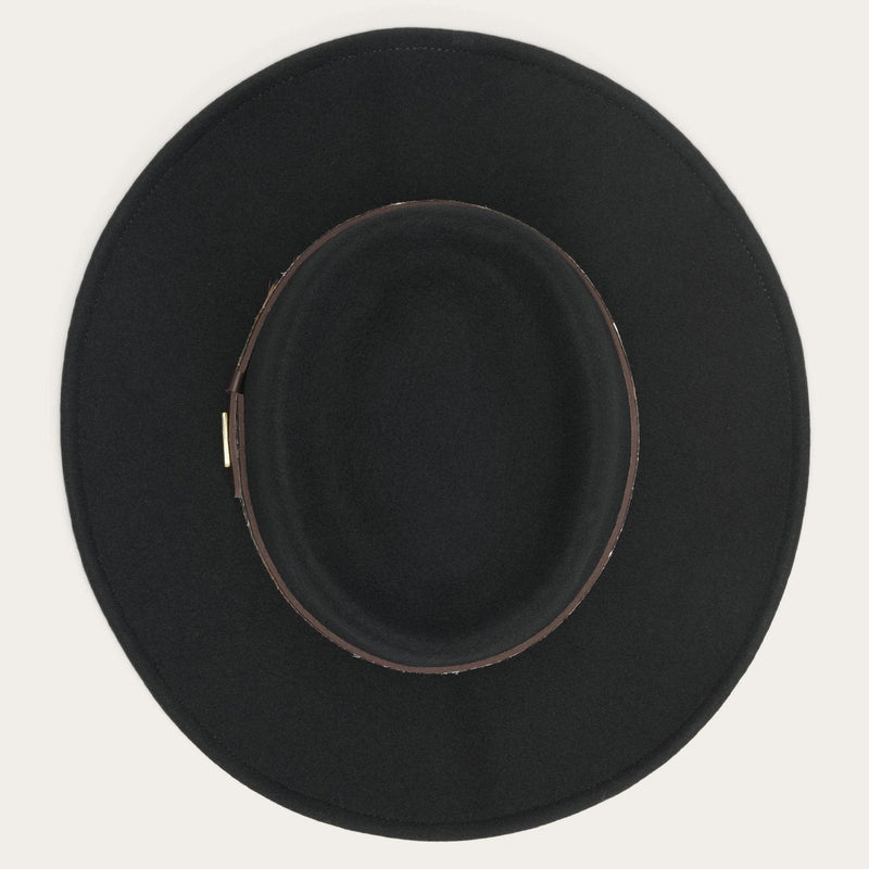 Polished Garment with an Effortless Classic Look