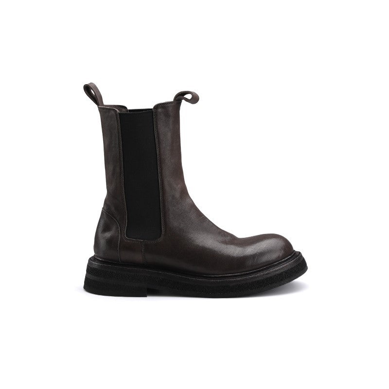 Polished Boots with an Effortless Classic Look