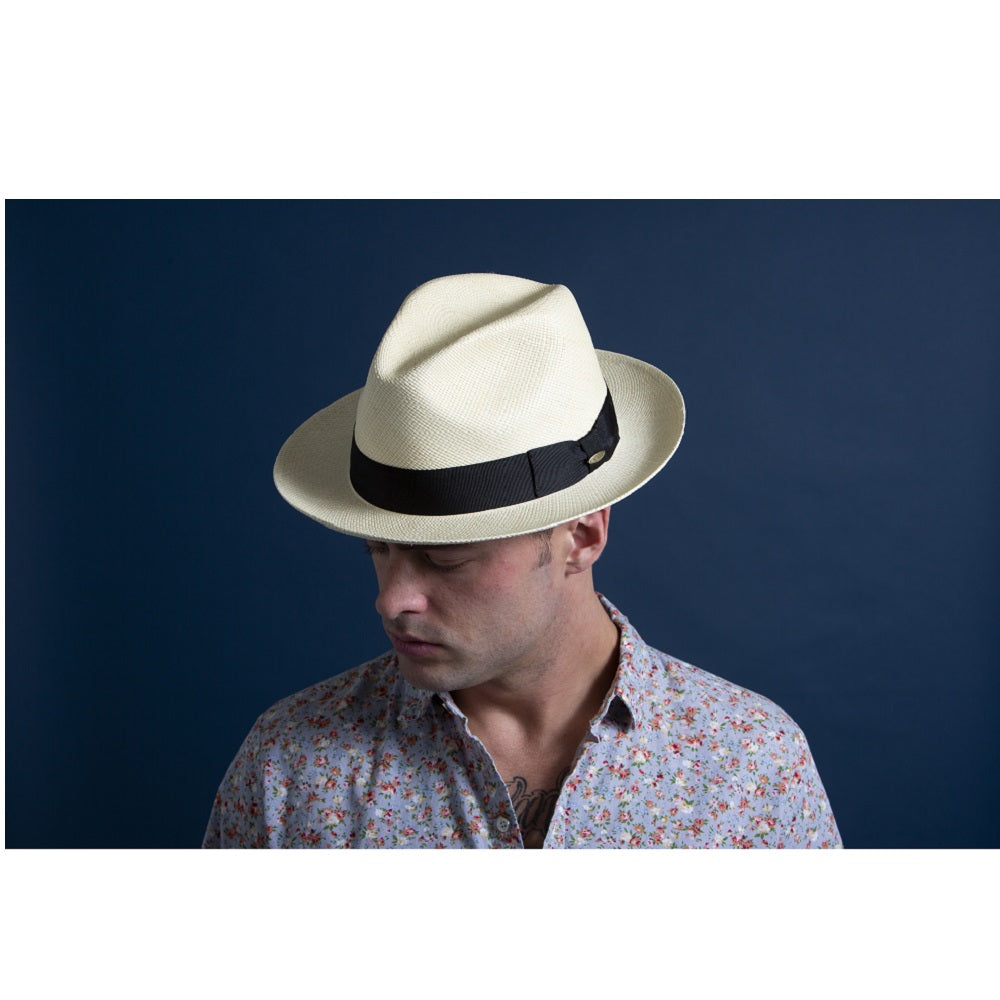 Effortlessly Elegant Garment with a Timeless Design