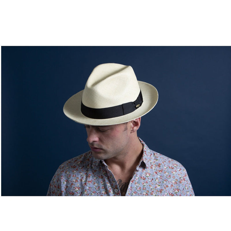 Effortlessly Elegant Garment with a Timeless Design