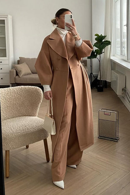 Beautifully Crafted Coat in a Classic Style