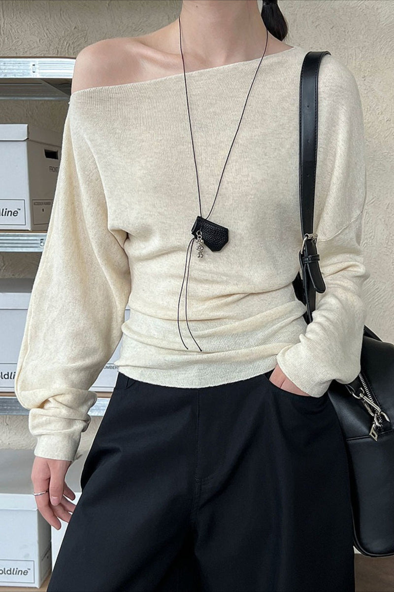 A Vintage Style Top with Delicate Timeless Details