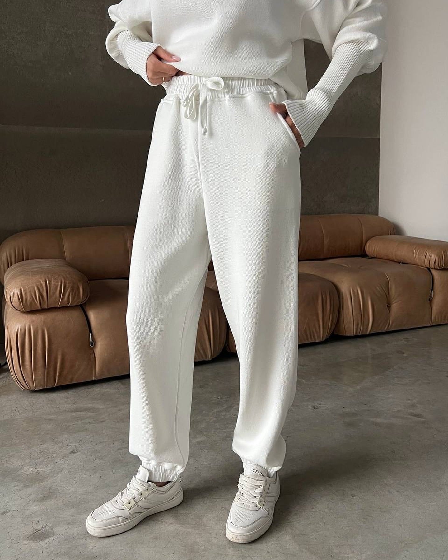 Effortlessly Elegant Garment with a Timeless Design