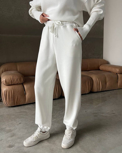 Effortlessly Elegant Garment with a Timeless Design