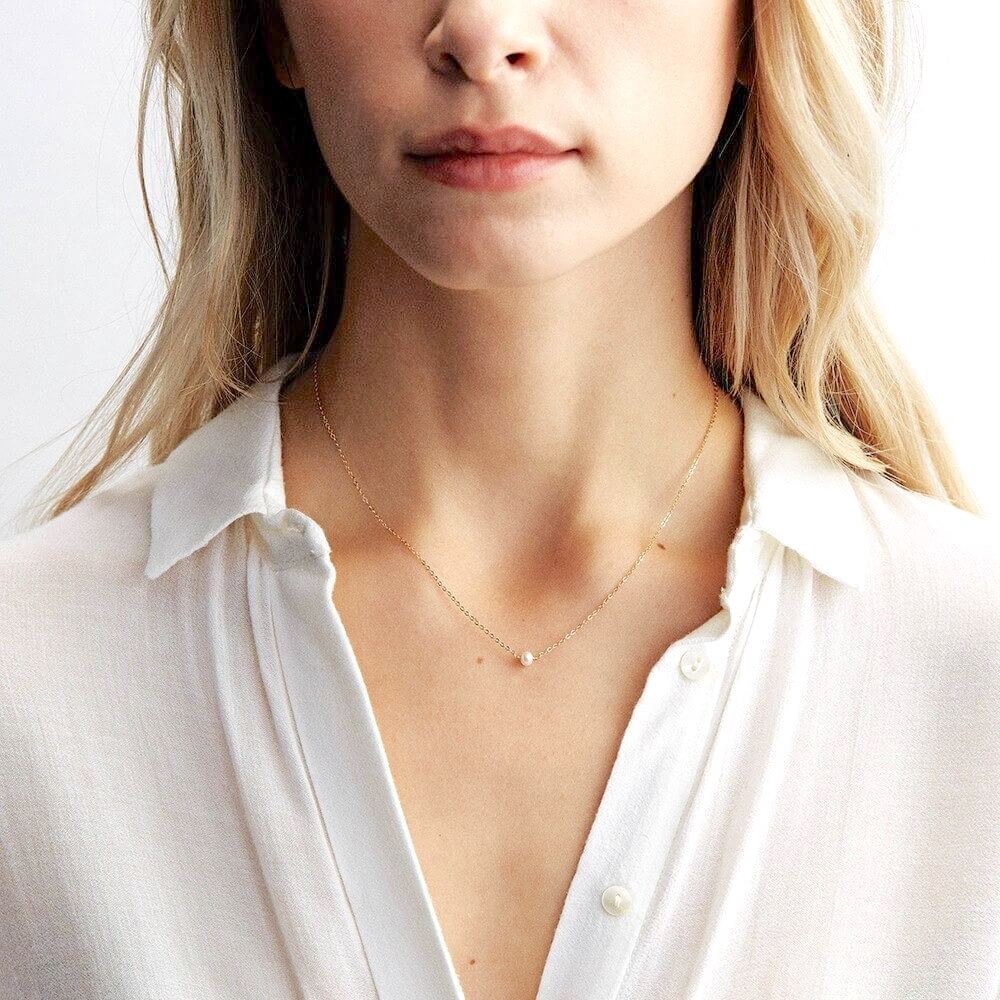 Well Tailored Garment with a Graceful Silhouette
