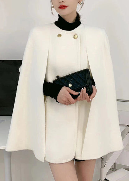 Sophisticated Coat with a Clean Classic Look