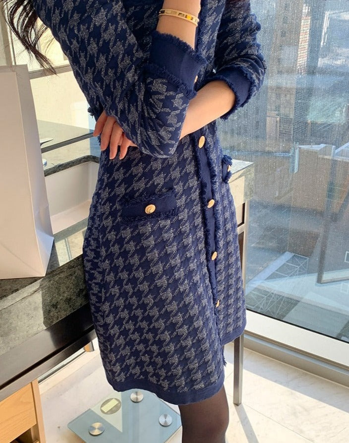 Classic Vintage & Enduringly Stylish Dress