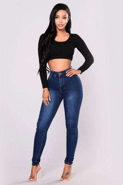 Gracefully Styled Garment for Any Occasion