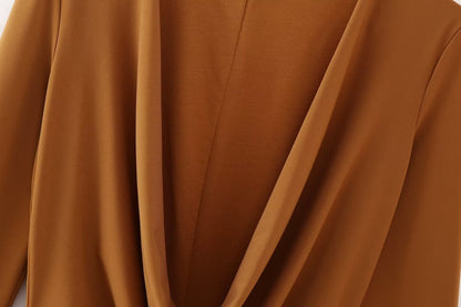 Sophisticated Dress with a Clean Classic Look