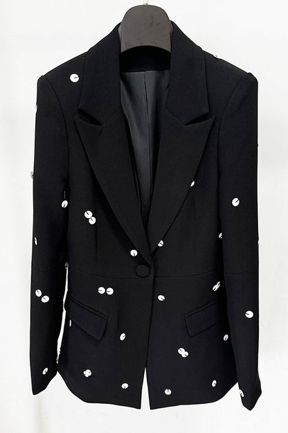 Beautifully Crafted Garment in a Classic Style