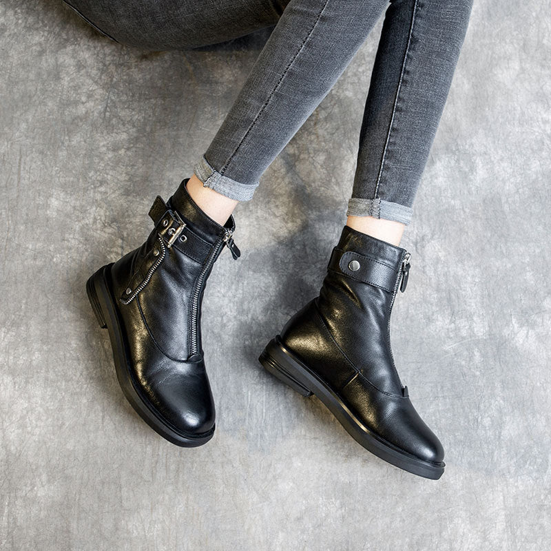 Beautifully Finished Boots in a Timeless Design