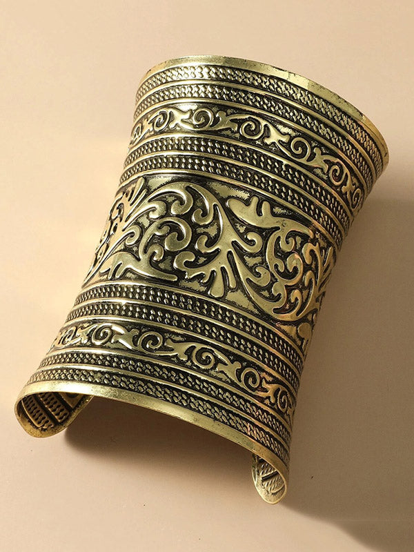 Beautifully Crafted Garment in a Classic Style