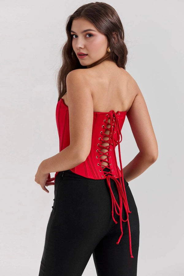 Well Tailored Garment with a Graceful Silhouette