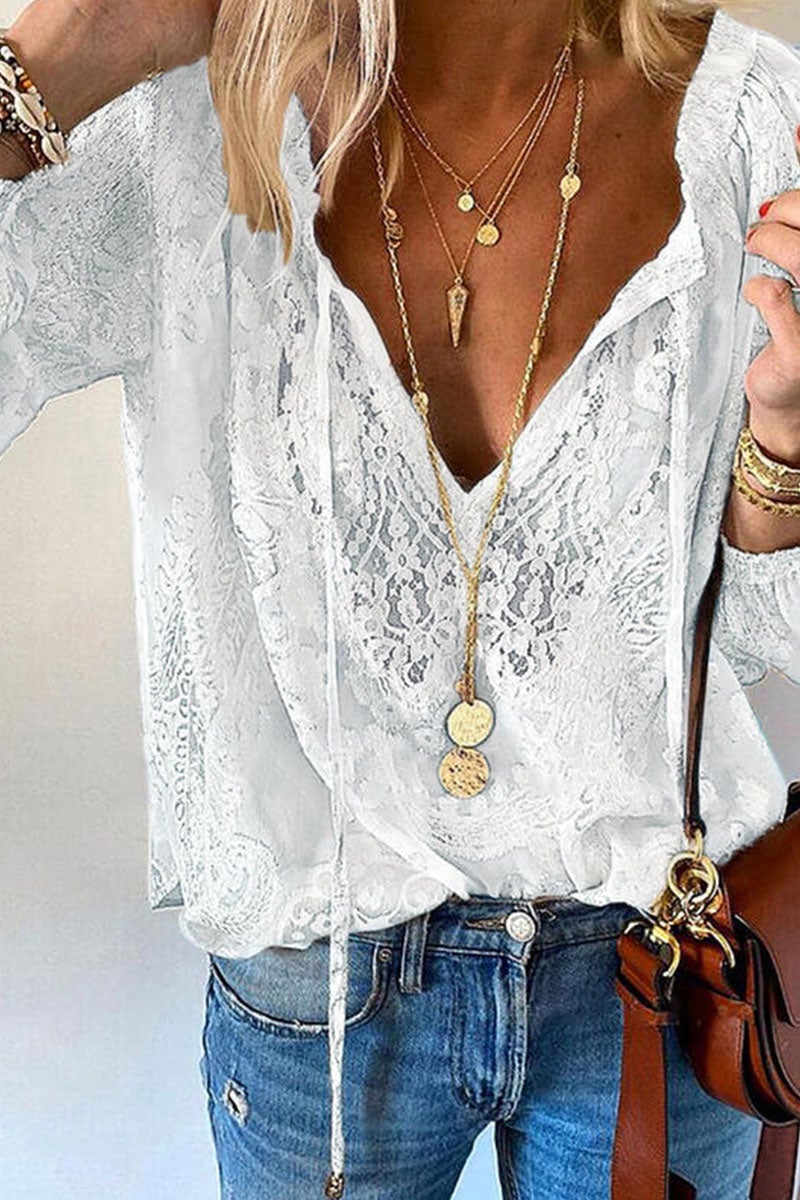 Beautifully Crafted Blouse in a Classic Style