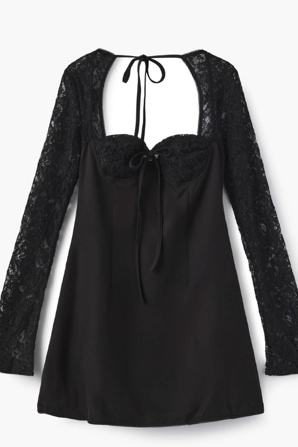 Polished Garment with an Effortless Classic Look