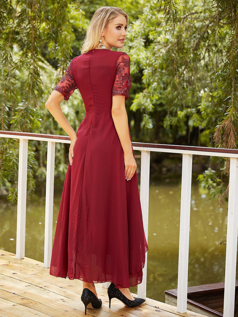 Effortlessly Elegant Dress with a Timeless Design