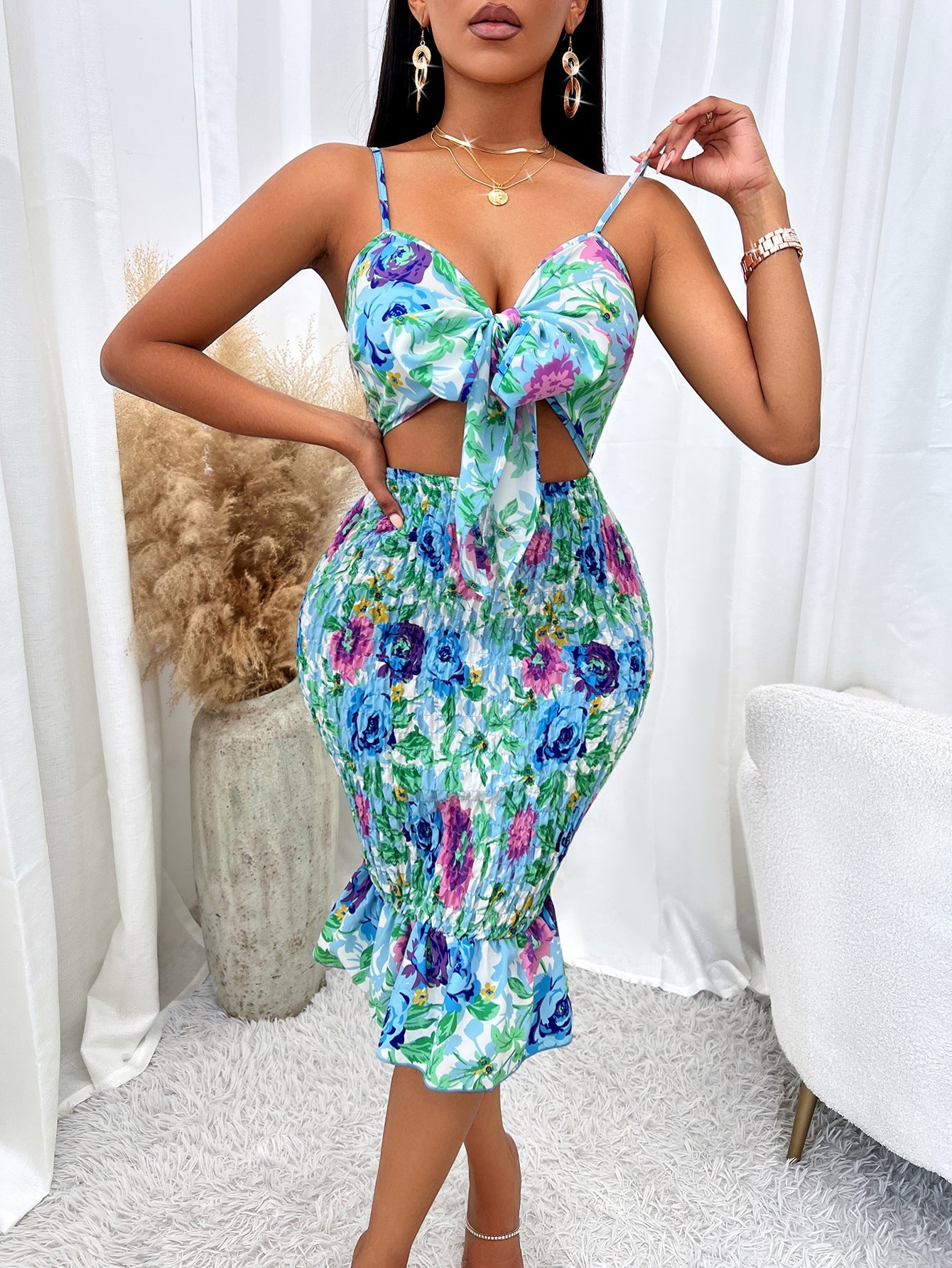 Classic Vintage & Enduringly Stylish Dress