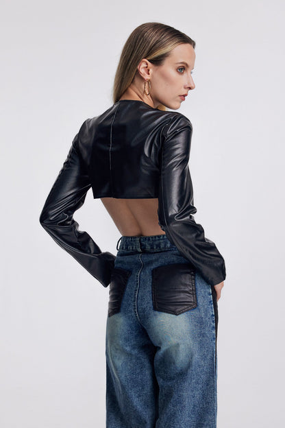 Polished Top with an Effortless Classic Look