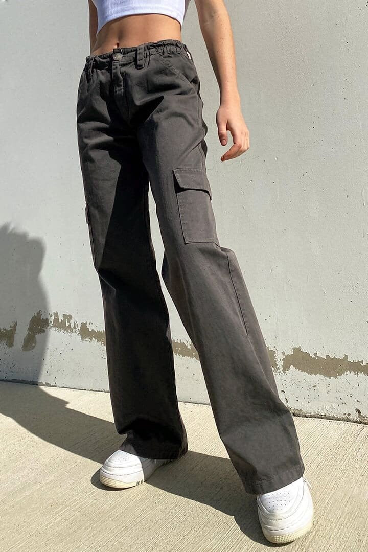 Effortlessly Elegant Garment with a Timeless Design