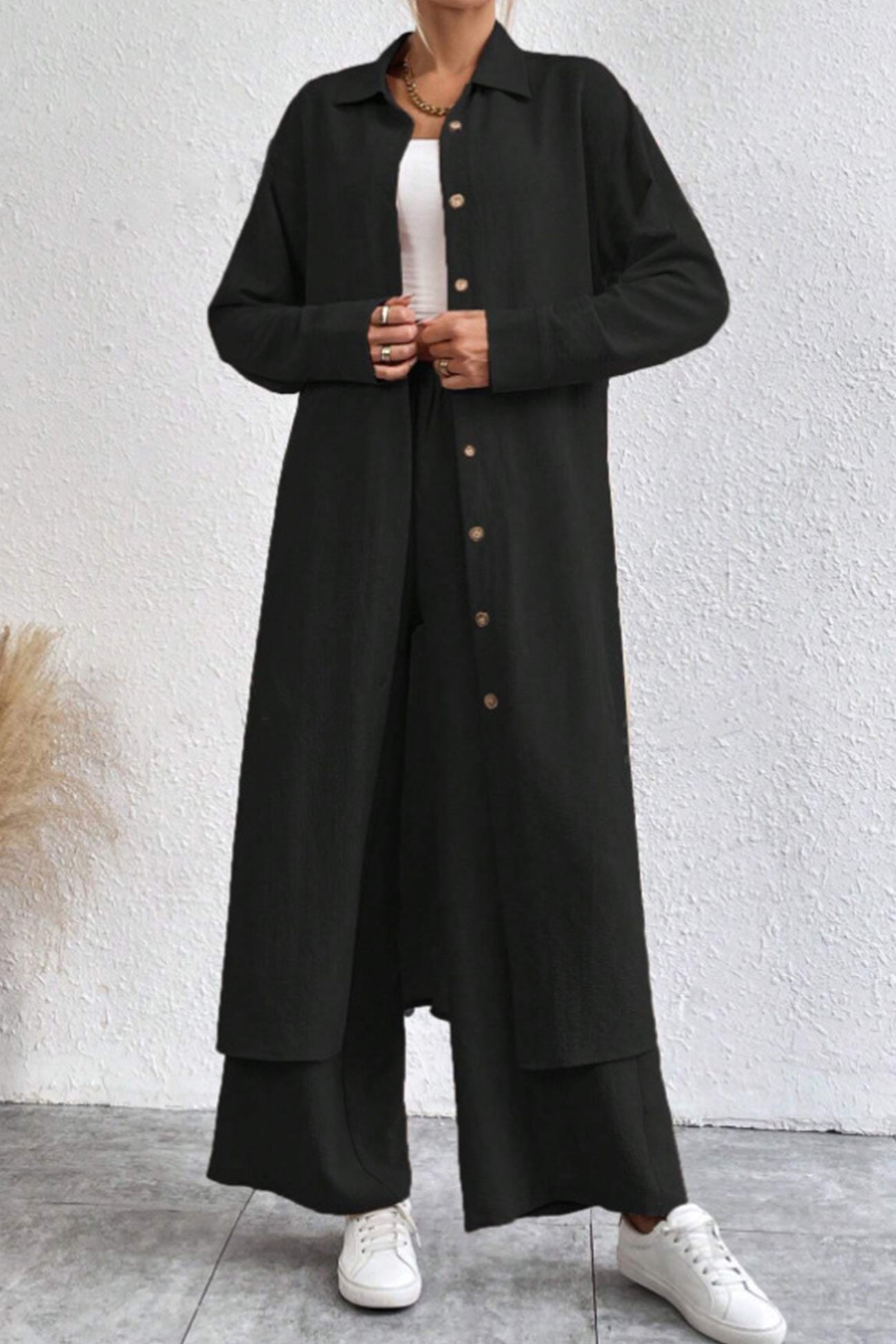 Classic Vintage Pants with a Flattering Fit