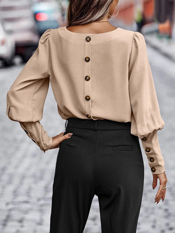 Beautifully Finished Blouse in a Timeless Design