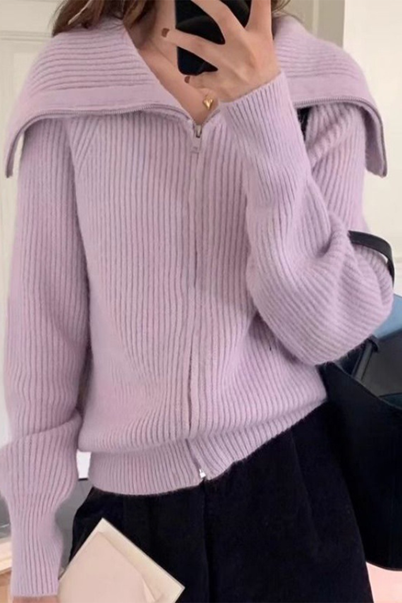 Classic Vintage Cardigan with a Flattering Fit