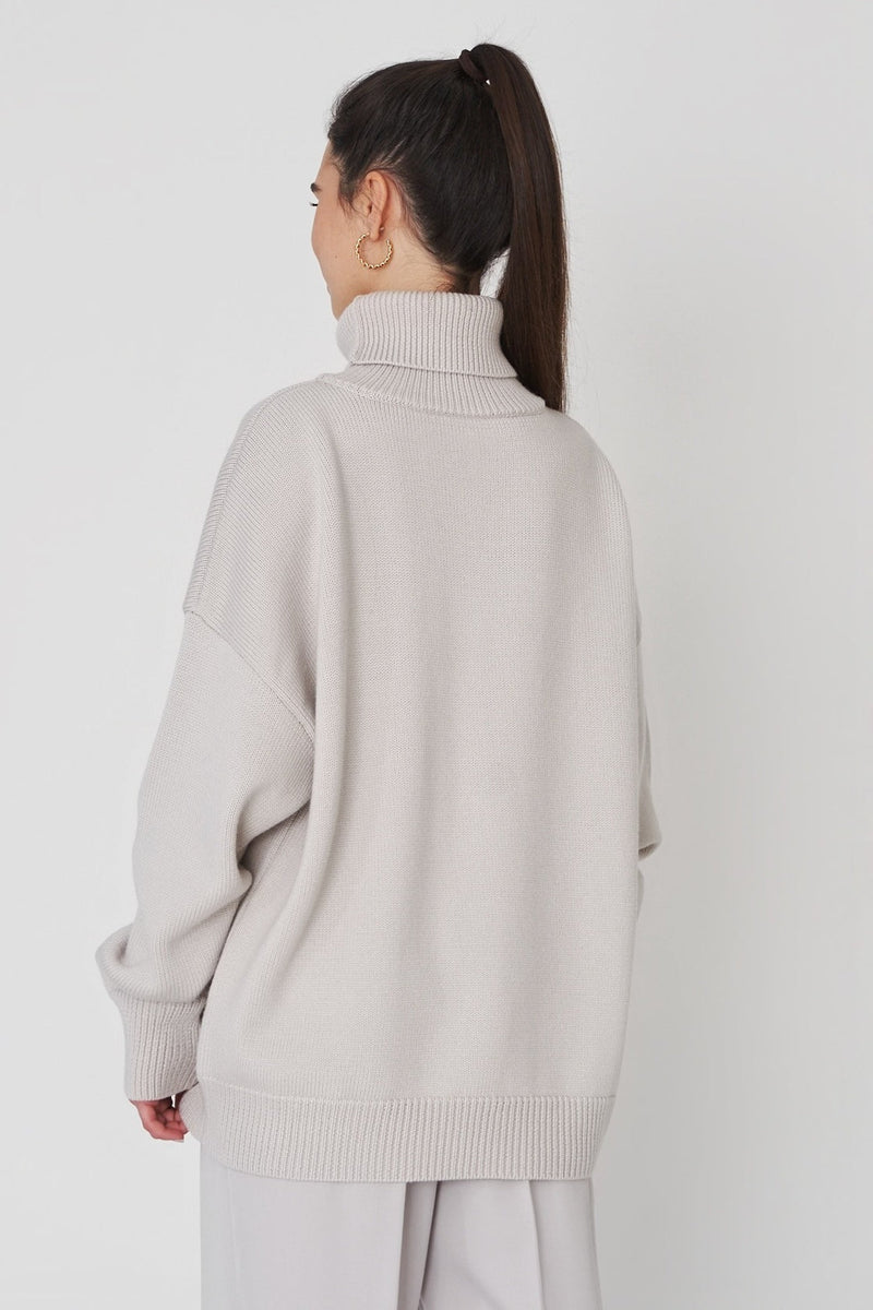 Polished Sweater with an Effortless Classic Look