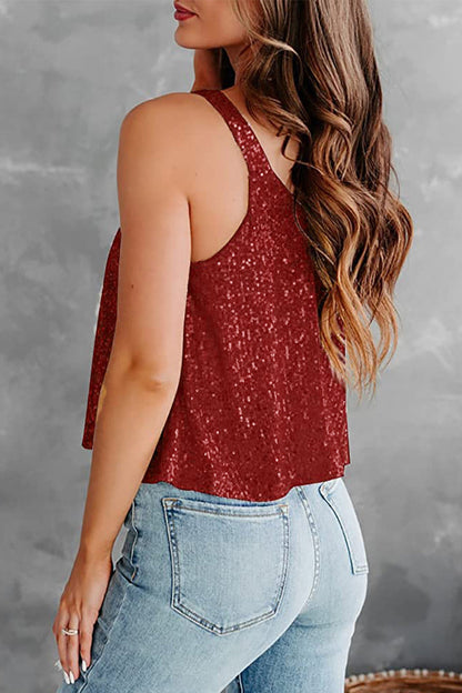 Well Tailored Top with a Graceful Silhouette