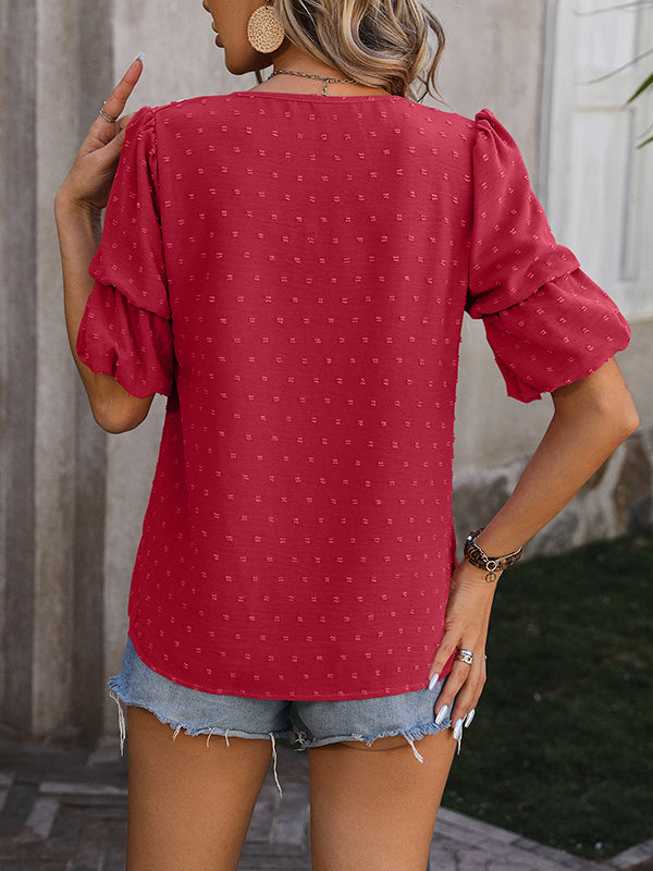 Elegantly Styled T-Shirt for Everyday Wear