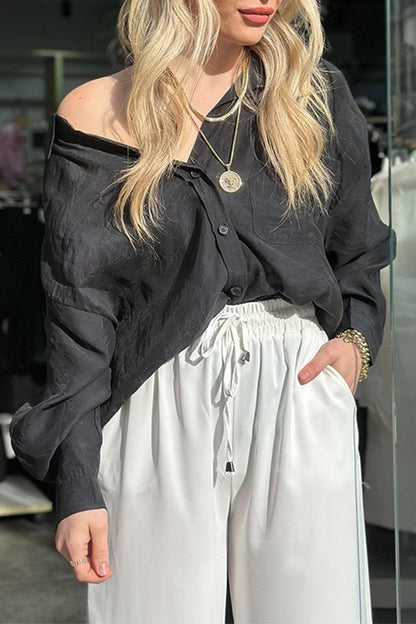 Beautifully Finished Blouse in a Timeless Design