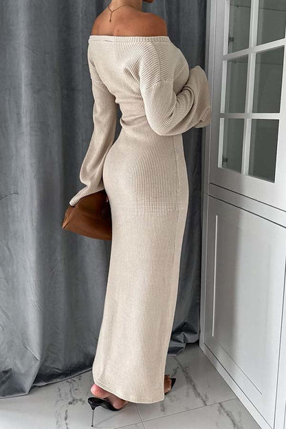 Sophisticated Dress with a Clean Classic Look