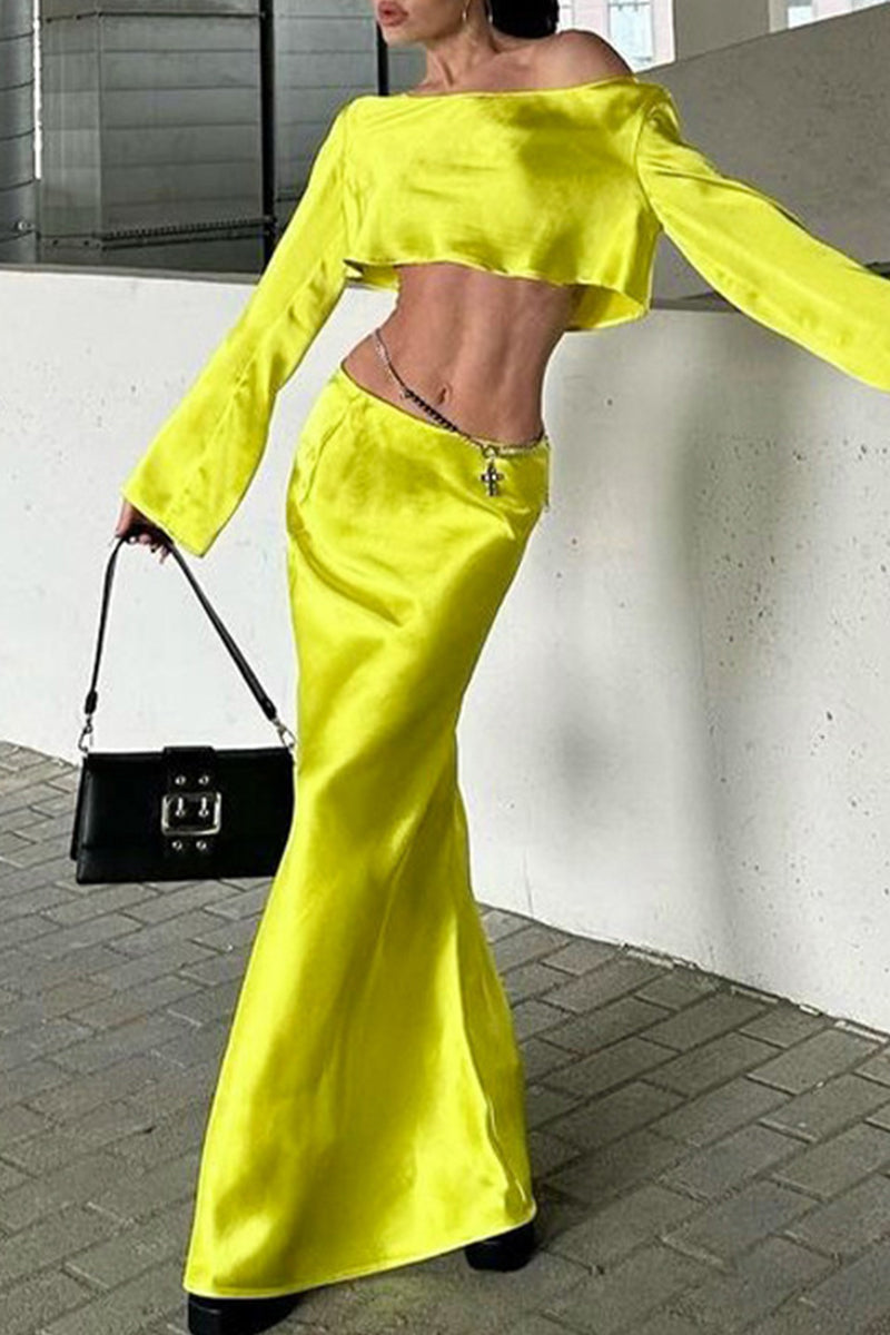 Well Tailored Garment with a Graceful Silhouette