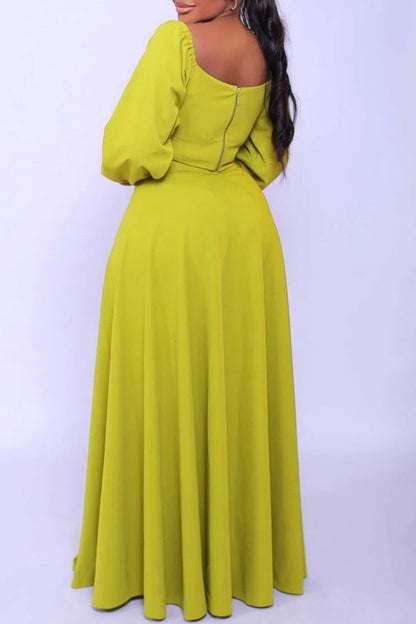 Gracefully Styled Garment for Any Occasion