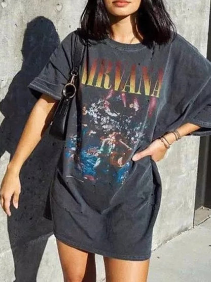 Classic Vintage T-Shirt with a Flattering Fit
