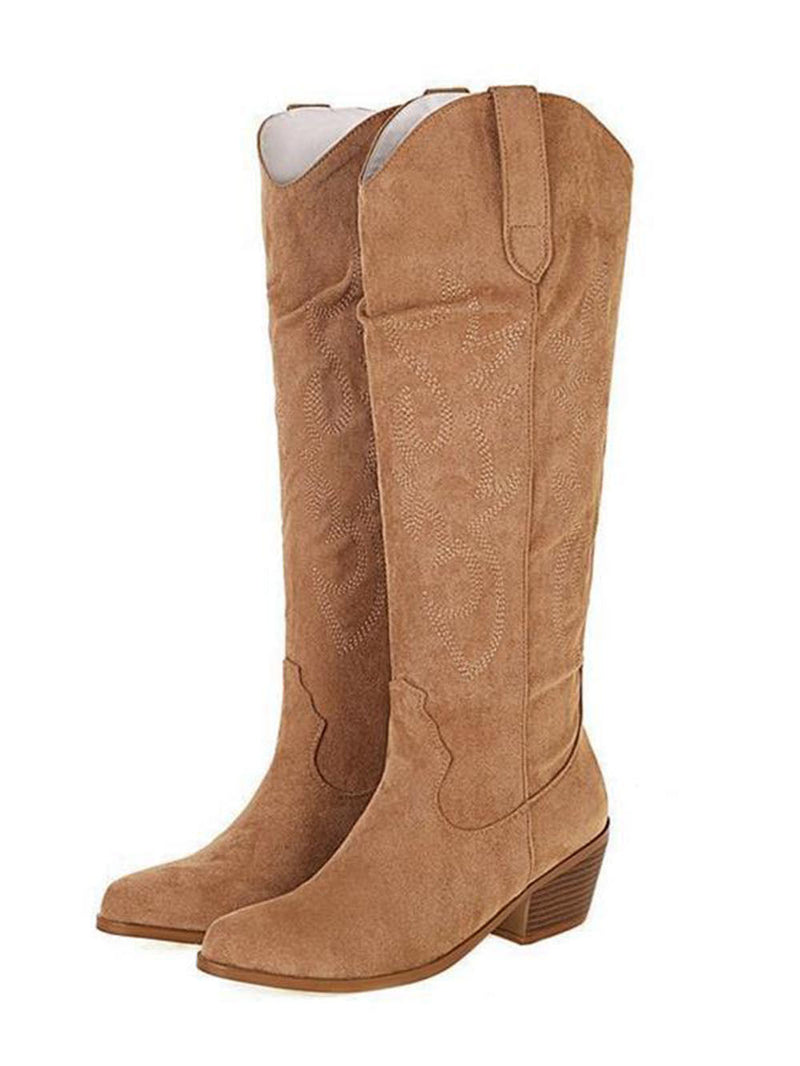 Well Tailored Boots with a Graceful Silhouette
