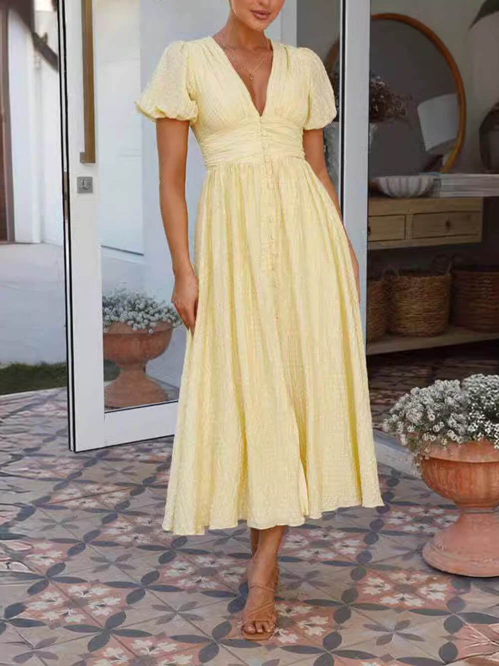 Polished Dress with an Effortless Classic Look
