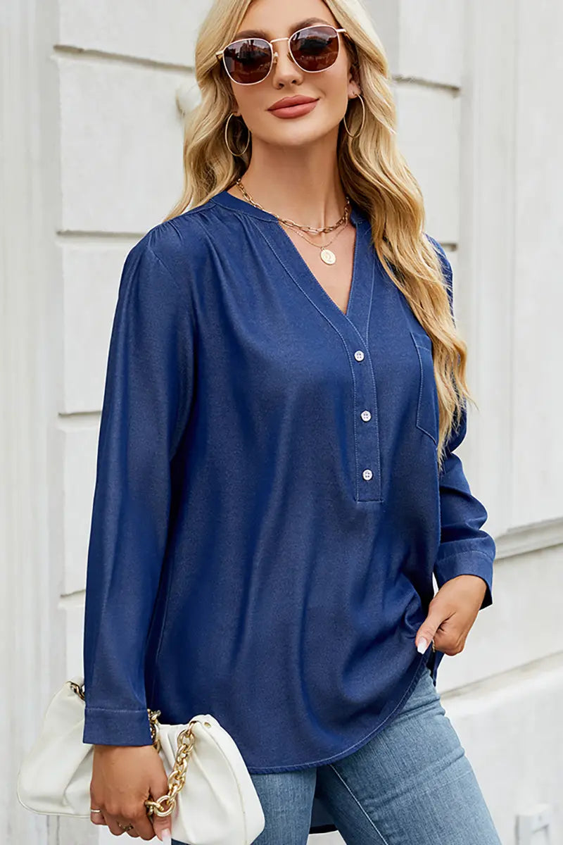 Sophisticated Blouse with a Clean Classic Look