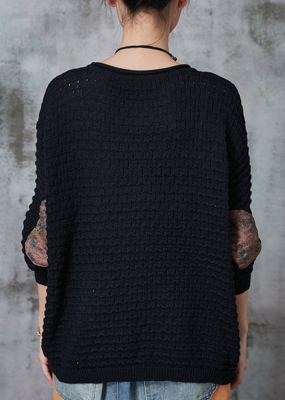 Well Tailored Sweater with a Graceful Silhouette