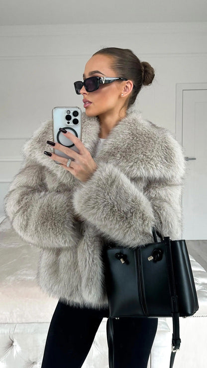 Beautifully Finished Jacket in a Timeless Design