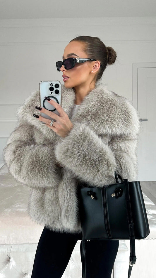 Beautifully Finished Jacket in a Timeless Design