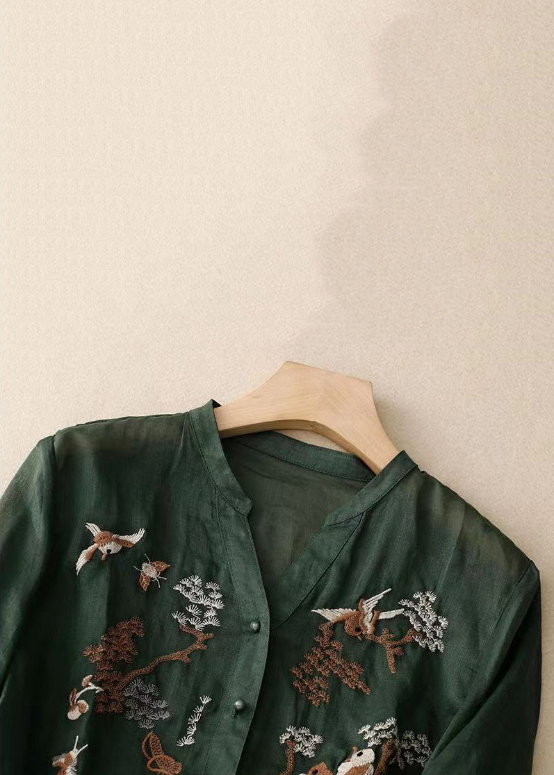A Vintage Style Top with Delicate Timeless Details