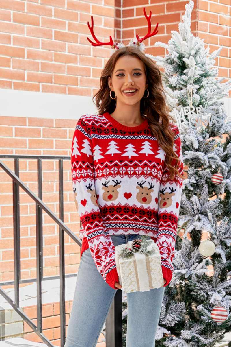 Well Tailored Sweater with a Graceful Silhouette