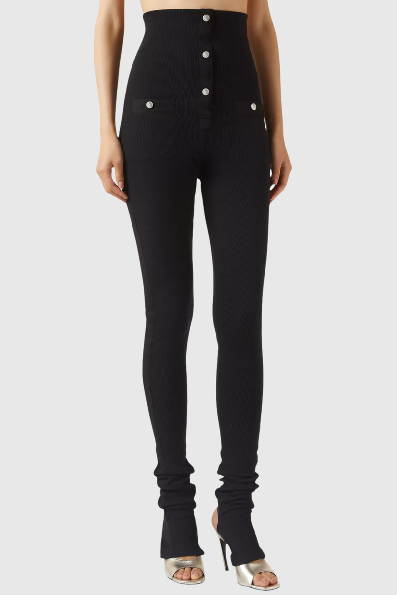 Sophisticated Trousers with a Clean Classic Look