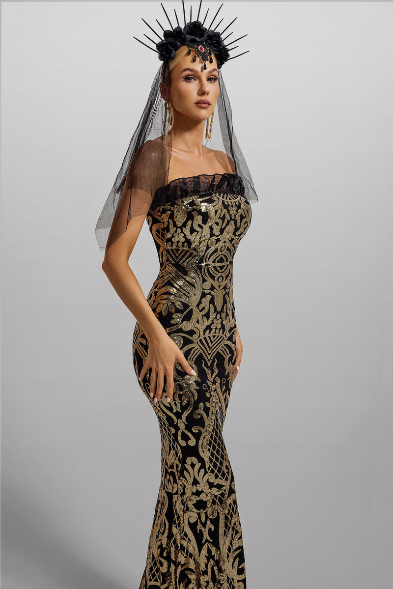 Beautifully Crafted Dress in a Classic Style