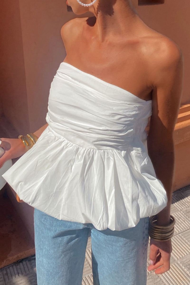 Beautifully Finished Top in a Timeless Design